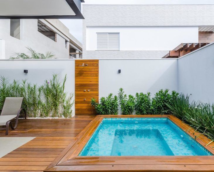 Piscina com deck Piscina com deck