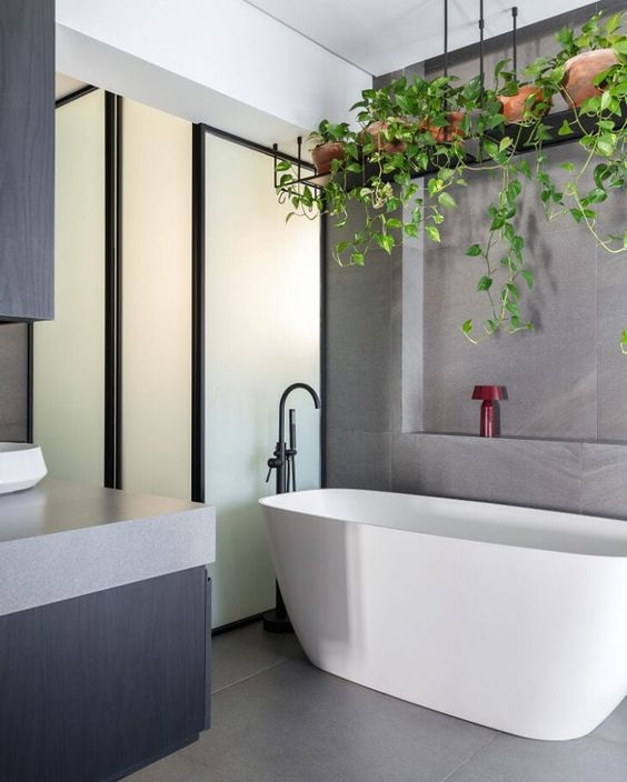 banheiro com banheira